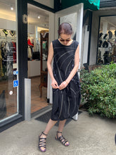 Load image into Gallery viewer, Yaza | Dress | DJ17403