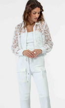 Load image into Gallery viewer, Indies | 2083 | Guillia | Blouse