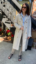 Load image into Gallery viewer, Ellettelle | Trench Coat | Highlander