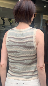 Yerse | Top | 42556