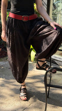 Load image into Gallery viewer, Johnny Farah | Belt | Saddle contour