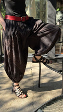 Load image into Gallery viewer, Johnny Farah | Belt | Saddle contour