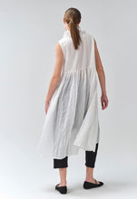 Load image into Gallery viewer, Igore | Tunic | Vanessa 17
