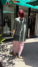 Load image into Gallery viewer, Peacock | Jacket | TG132Y090