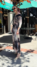 Load image into Gallery viewer, Xenia | Dress | Brno
