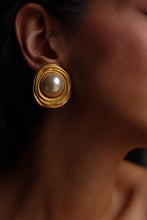 Load image into Gallery viewer, Vintage Baazaar | earring | 99