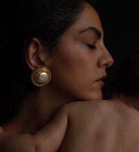 Load image into Gallery viewer, Vintage Baazaar | earring | 99