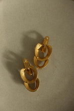Load image into Gallery viewer, Vintage Baazaar | Earring | 100