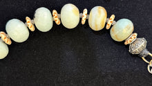 Load image into Gallery viewer, Mash Arche | Necklace | WCH-BN
