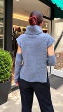 Load image into Gallery viewer, Lotus | Sleeveless Top | WLA/008