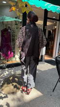 Load image into Gallery viewer, Amma | D617 | Vest