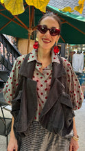 Load image into Gallery viewer, Amma | D617 | Vest