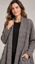 Load image into Gallery viewer, Amma | Sora Coat | D610