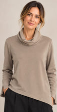 Load image into Gallery viewer, Lotus | 52/Basis | blouse