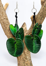 Load image into Gallery viewer, Jianhui | SCER2524-10 | Coccoloba leaf earing
