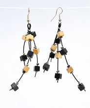 Load image into Gallery viewer, Jianlui | ER1901-0134 | Klimt Collection Wire earing