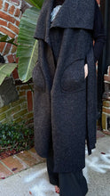 Load image into Gallery viewer, Xenia | Vest | Pavo