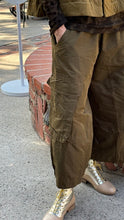 Load image into Gallery viewer, Alembika | UP670 | Pants