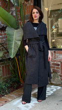 Load image into Gallery viewer, Xenia | Vest | Pavo