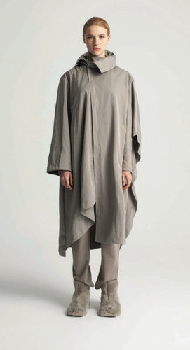 Lotus | Makiani Raincoat | F25